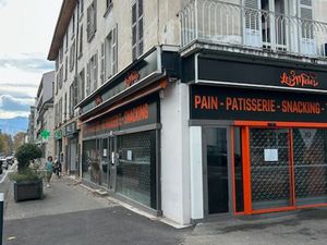 Local commercial emplacement stratégique VOIRON