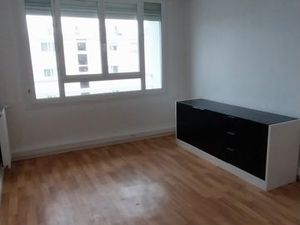 ? t3 lumineux – résidence du burck – loyer charges comprises 700 ?