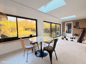 Maison 120 m² avec véranda rénovée – quartier France Alouette Pessac