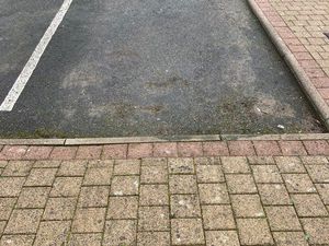 Parking angers place Ney