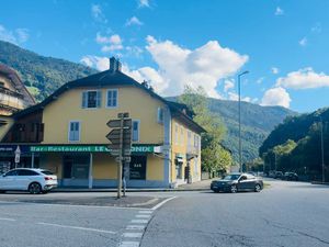 Local commercial 67m2 Ugine(73)