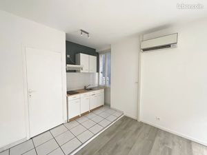 Realmont centre appartement t2 climatise