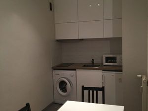 A LOUER - STUDIO 37 Rue Général Ferrié à GRENOBLE. (Quartier recherché)