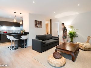 Appt T4 St Etienne Centre et cour privative