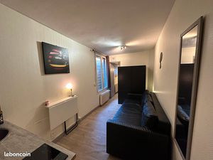 Studio meublé centre-ville tout compris