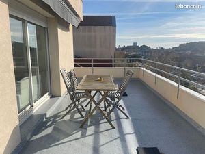 Superbe T2 meublé avec grande terrasse