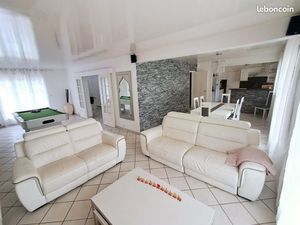 MAISON La Queue en Brie