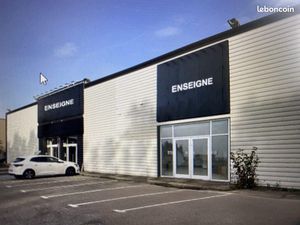 Local commercial 316 m² Romans-sur-Isère
