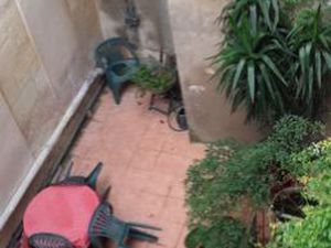 T4 AVEC COUR centre historique  Bordeaux-Victoire