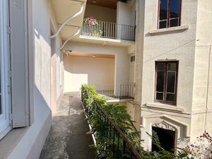 Superbe appart ctre ville + terrasse 20m2
