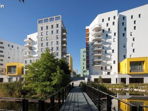 Ile de Nantes - local RDC 102m² à louer