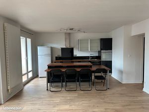 F3 meublé de 69 m² avec garage – proche centre jaude