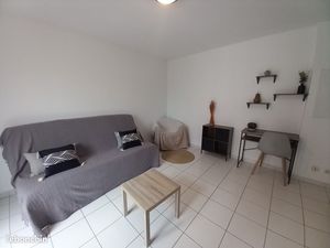 Location studio meublé
