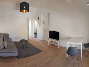 Appt Meublé 2 pièces 35m2 Bachut - Mairie du 8ème