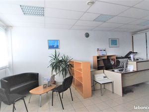Vendargues bureaux de 115 m2 sur d613