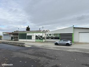 Local d'activité 800 m²