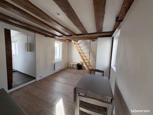 Location studio meublé proche Notre Dame