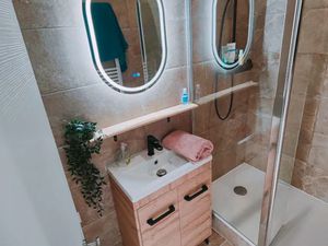 T2 meublé 39 m² refait à neuf – Vieux Chenôve) – Tram à 2/3 min – 720 /mois