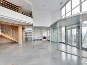 Bureaux 500 m²