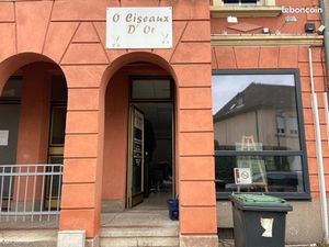 Loue salon de coiffure entièrement équipé – Axe Saint-Avold / Freyming – Parking Gratu