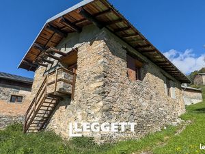 Grange 3 pièces 90 m²