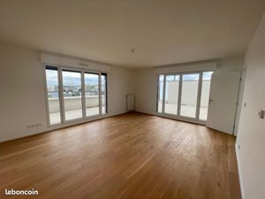 Appartement 4 pièces 130 m²