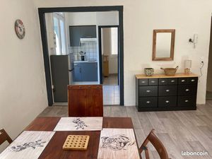 Jolie Studio meublé 400