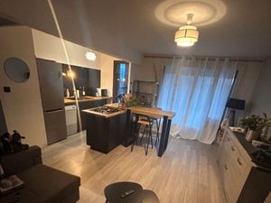 T2 43 m2 lumineux toutes charges comprises