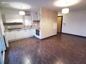 T2 récent avec terrasse et parking - Thionville