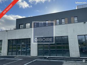 Local commercial 301 m²