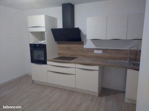 Loue appartement type F3 de 70m² à Champagnole