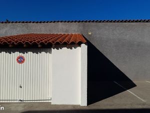 Garage 19 m2 ZONE FRANCHE