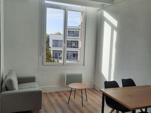 T2 meuble 30m proche de la gare