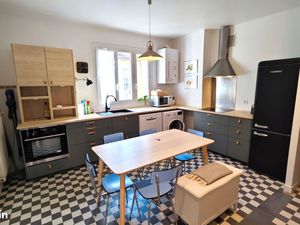 Loue appartement meublé 3p à Lyon Croix-Rousse
