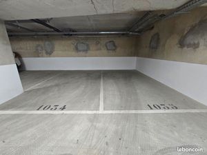 Places de parking boxables en S/Sol - résidence récente