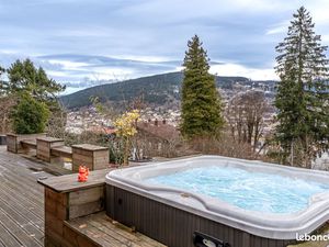 Chalet 9 pièces 243 m²