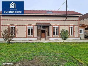 Maison 6 pièces 135 m²