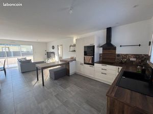 Maison 3 pièces - 77m2