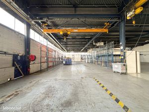 Local 4404 m² Saint-Ouen-l'Aumône