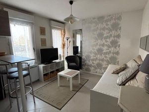 Studio à deux pas de la fac