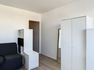 Studio meublé et équipé