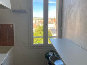 Loue T1 bis saint-seurin