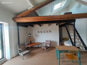 Grand studio mezzanine