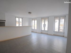 Appartement T3 Agen centre proche Mairie