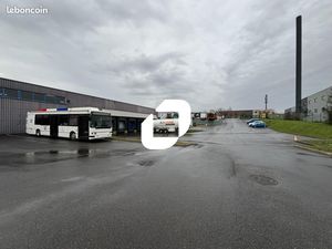 Local d'activité 2 750 m²