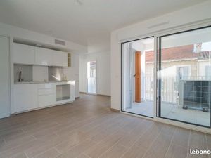 Location d'un T2 non meublé au 20 Rue de Montevideo  13006  Marseille