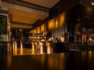 Restaurant 254 m² MONTIGNY LE BRETONNEUX