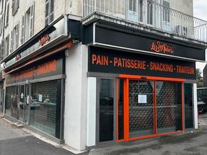 Local commercial emplacement stratégique VOIRON