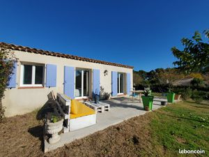 Maison dans la campagne aixoise