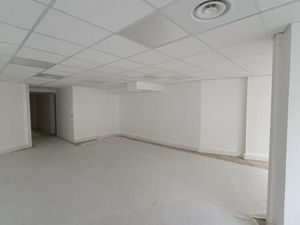 Bureaux 73 m²